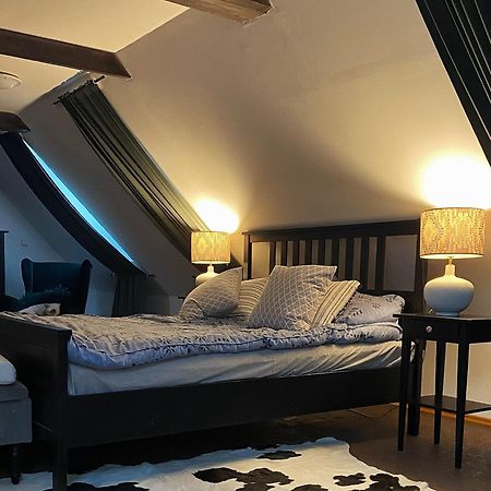 Lilly Apartments Κάρλοβι Βάρι Εξωτερικό φωτογραφία