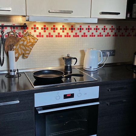 Lilly Apartments Κάρλοβι Βάρι Εξωτερικό φωτογραφία