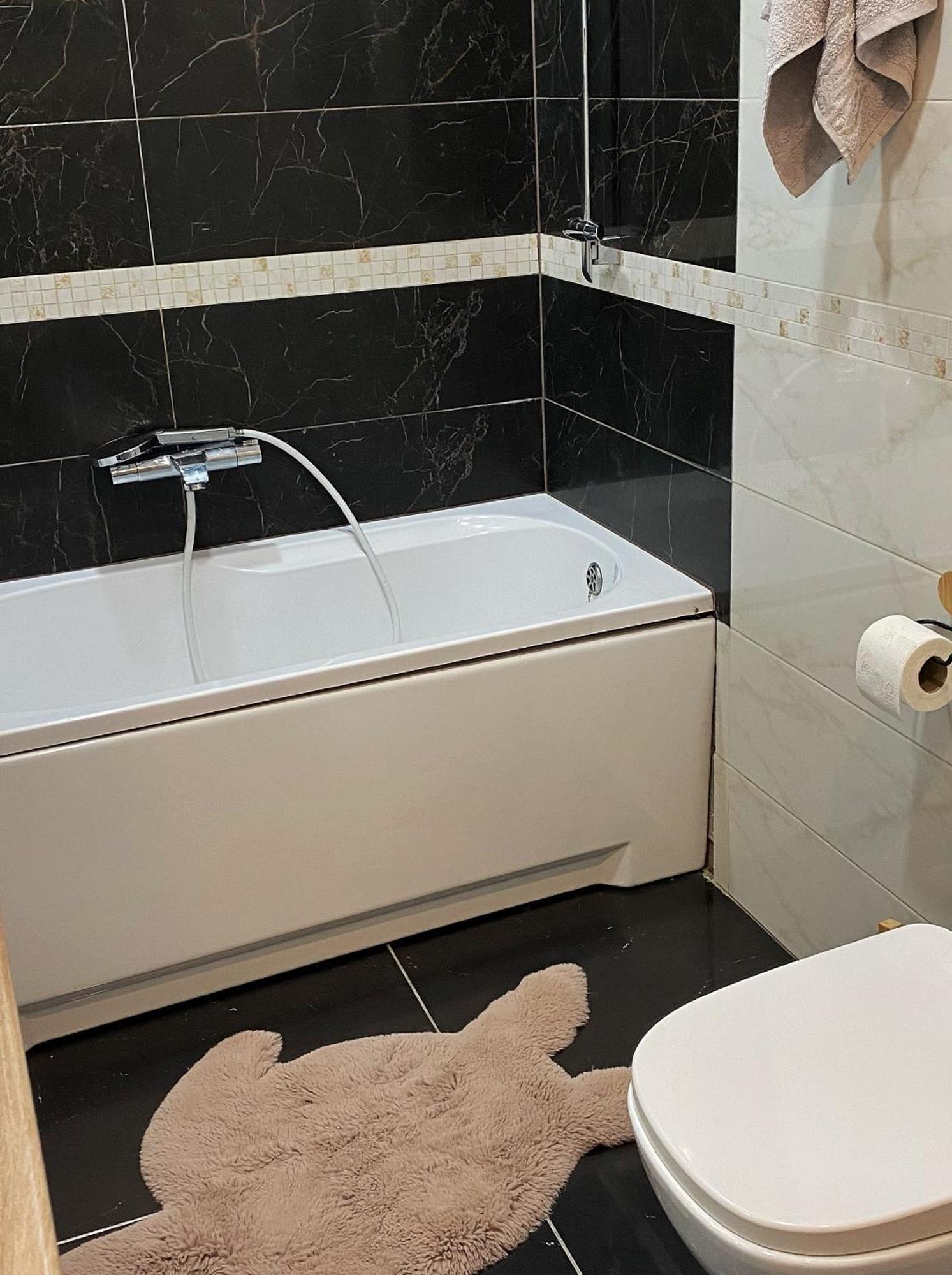 Lilly Apartments Κάρλοβι Βάρι Εξωτερικό φωτογραφία